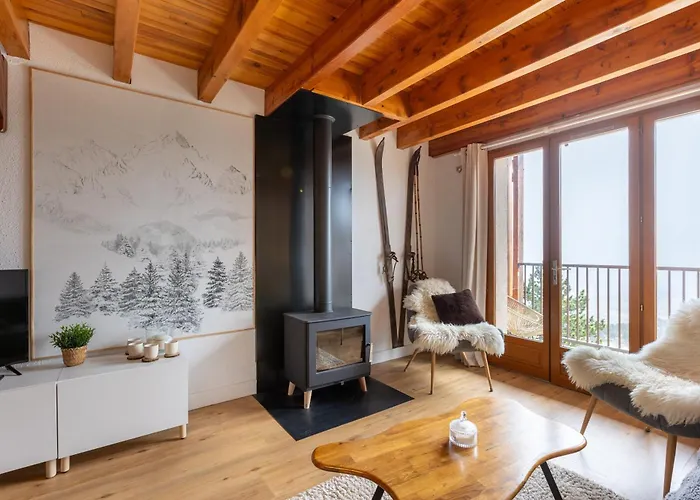 Cosy Wood - Appt Vue Et Montagne * Les Angles (Pyrenees-Orientales)